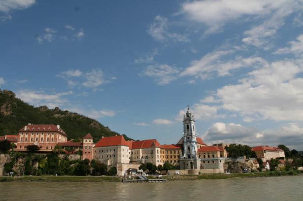 Touristen bevorzugen Tradition