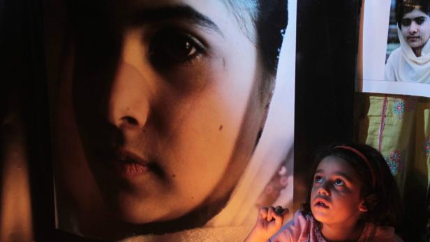 Pakistan: Malala ringt mit dem Tod