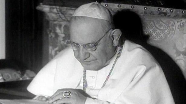 Vatikanexperte: "Papst wird die Priester-Ehe erlauben"