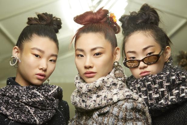 Chanel erklärt die Frisur für Faule zum Trend