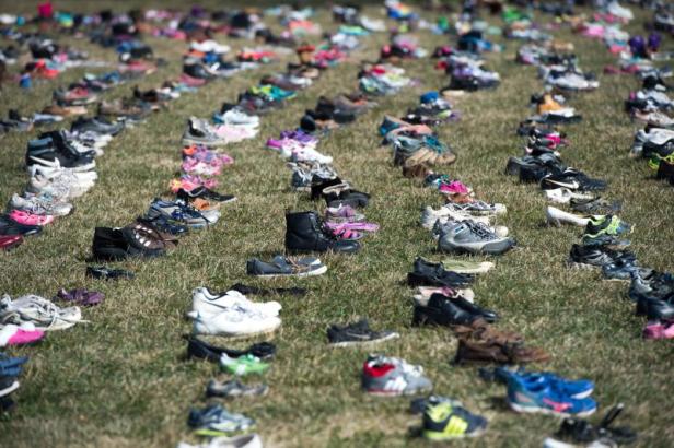 Vor US-Kapitol: 7.000 Schuhe gegen Waffengewalt
