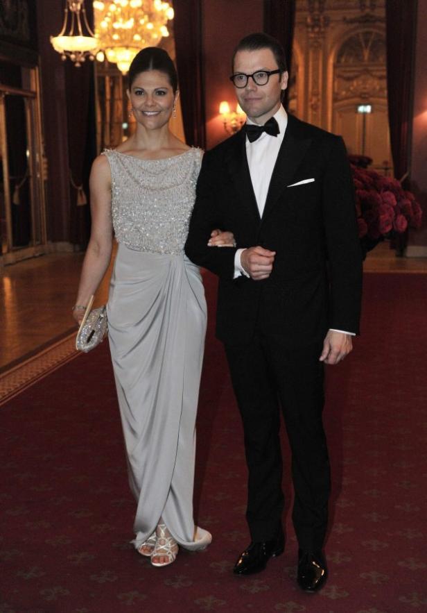 Prinz Daniel und Kronprinzessin Victoria von Schweden bei einer Veranstaltung.