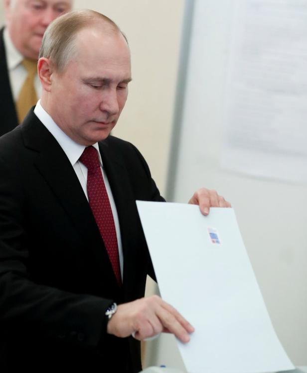 Russland: Videos zeigen mehrfache Stimmabgaben