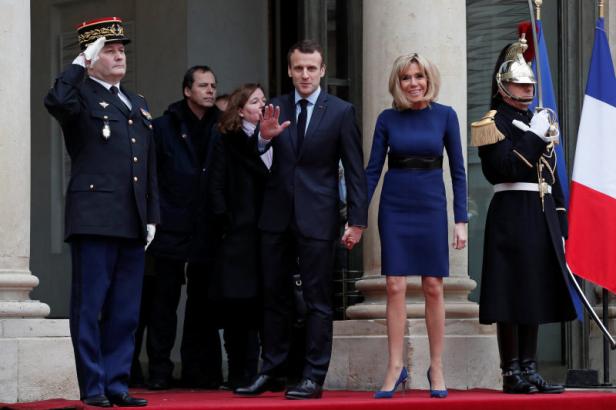 Brigitte Macron beweist Modemut beim Staatsdinner