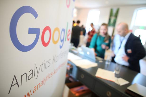 Zahlreiche Besucher bei der Google Analytics Konferenz