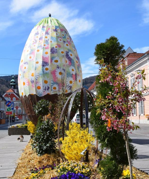 Riesenosterei Deutschlandsberg, größtes Osterei ...