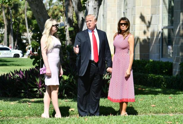 Ostern: In diesen Luxus-Looks feierte Melania Trump
