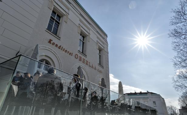Es lebe der Zentralfriedhof: Konditorei Oberlaa eröffnete Café