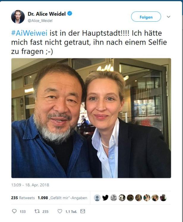 Flüchtlings-Aktivist Ai Weiwei: Selfie mit AfD-Politikerin