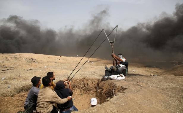 Vier Tote und Hunderte Verletzte bei Unruhen an Gaza-Grenze