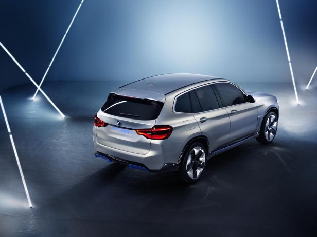 BMW Concept iX3: Vorbote des Elektro-SUV der Bayern