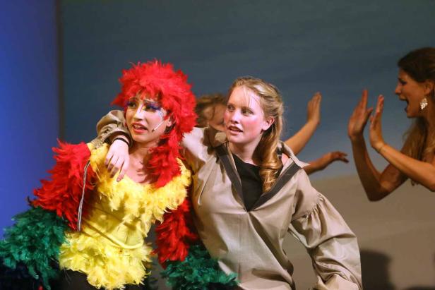 Peter Pan, Musical, teatro