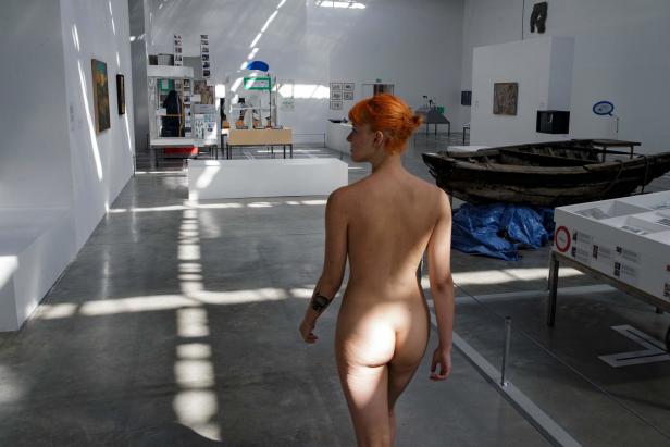 Pariser Museum öffnete Pforten für Nudisten