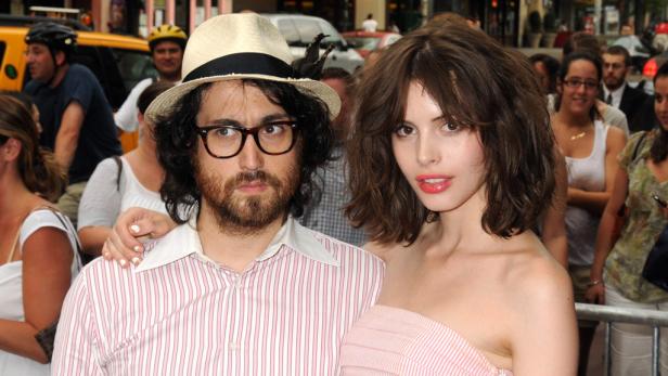 Ungleiche Promi-Paare: Bar Refaeli und Shaun White