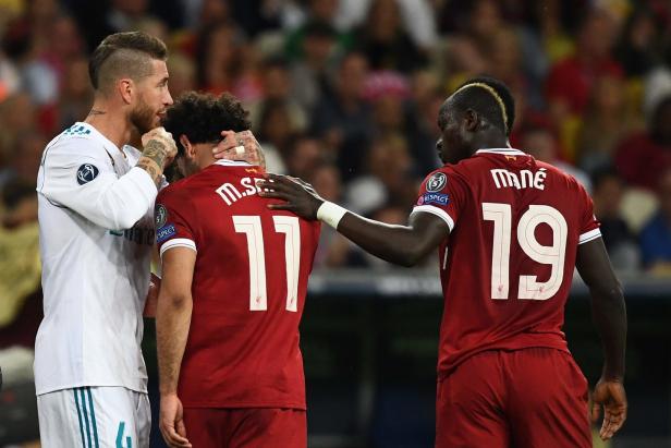 "Das ist schon brutal": Nahm Ramos Verletzung Salahs in Kauf?