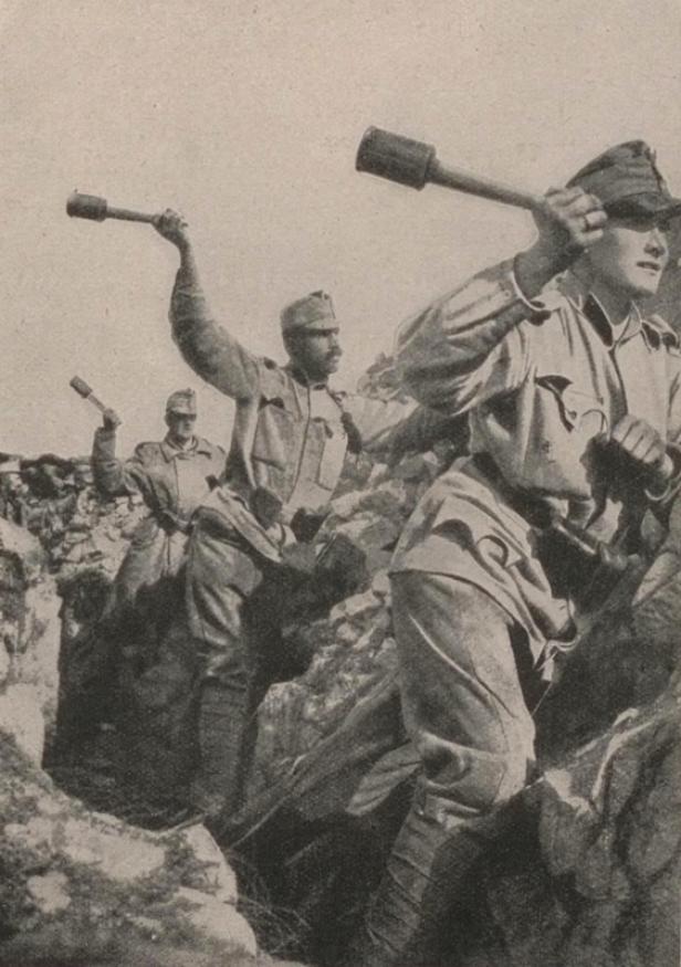 Gestellte Wirklichkeit: Unsere Bilder aus dem Ersten Weltkrieg