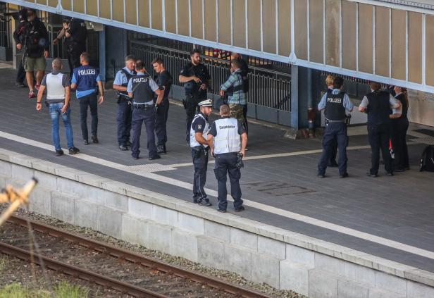 Flensburg: Messerangriff in Intercity offenbar kein Terrorakt