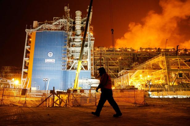RUSSIA-FRANCE-CHINA-ENERGY-GAS-ARCTIC
