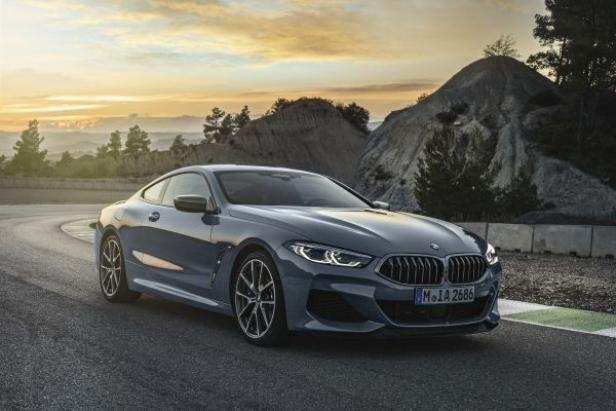 Erste Bilder vom neuen BMW 8er Coupé