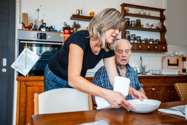 Alzheimer: Umgang ist so wichtig wie Heilung