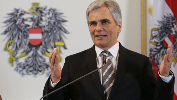 Faymann hat die Haare schön