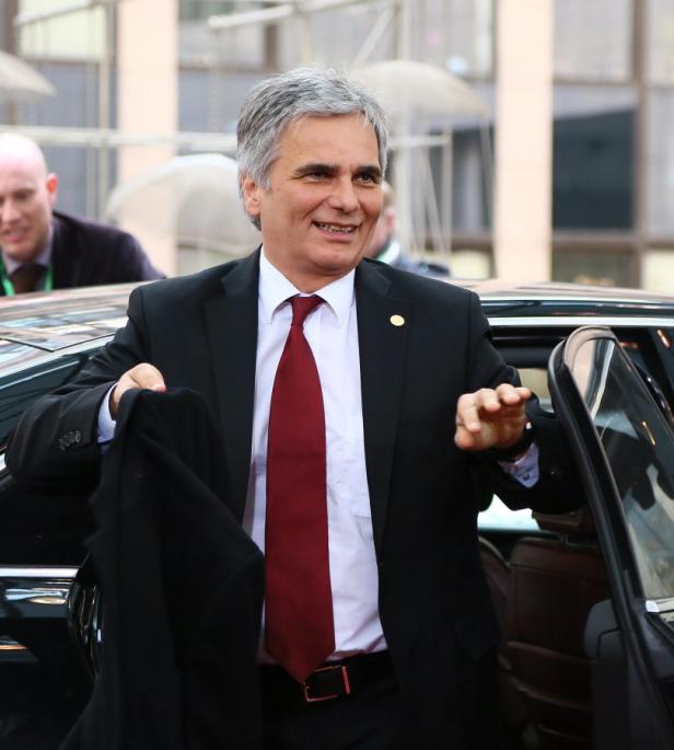 Faymann hat die Haare schön