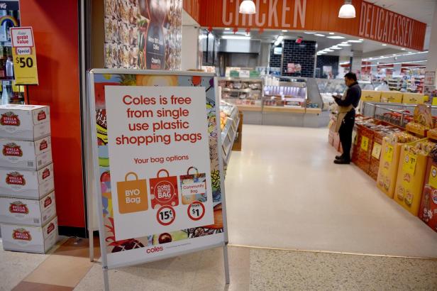 AUSTRALIA-ENVIRONMENT-WASTE-PLASTIC-SYNTHETICS-RETAIL