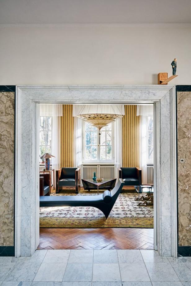 Karl Lagerfelds ehemalige Luxusvilla steht zum Verkauf