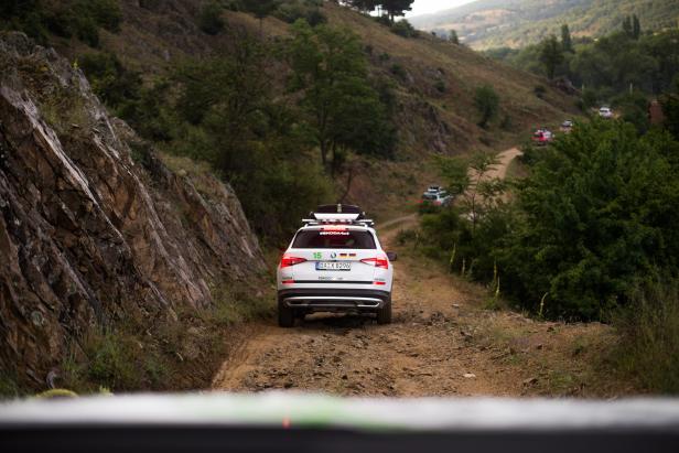 Mit dem Skoda Kodiaq über Stock und Stein am Balkan