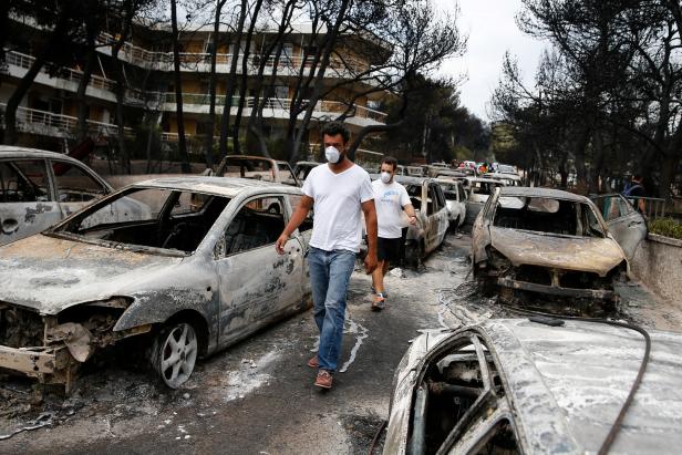 Waldbrände in Griechenland: 80 Tote, Suche nach Opfern läuft