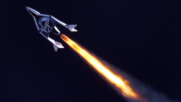 "SpaceShip Two" in Kalifornien abgestürzt