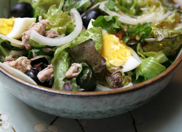 Top 3: Die perfekten Salate bei Hitze