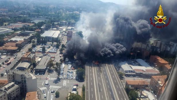 Explosion nach Karambolage in Bologna: Ablenkung als Ursache