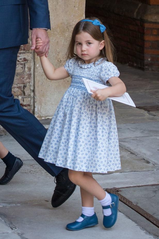 Keine Hosen: Warum Prinzessin Charlotte nur Kleider trägt