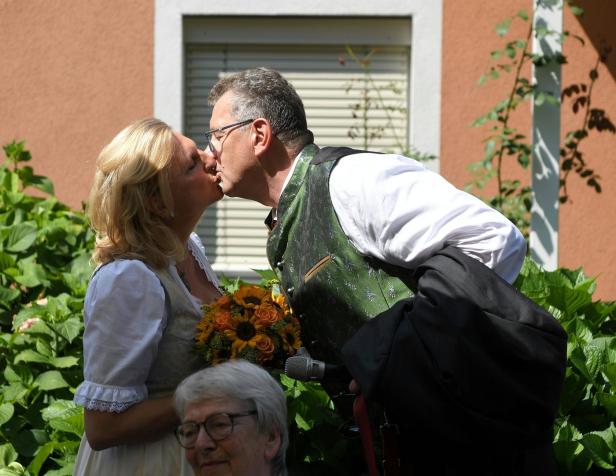 Kneissl-Hochzeit: "Die Rechnung schicke ich dann an Putin"