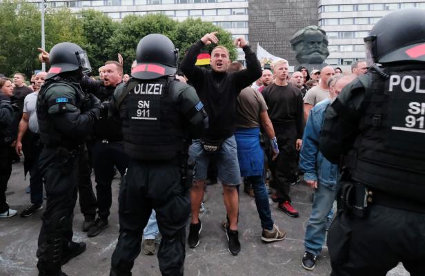Demos in Chemnitz: "Versagen der Sicherheitsbehörden"
