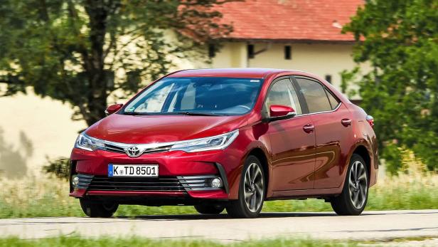 Überraschung bei Toyota: Statt Auris heißt es wieder Corolla