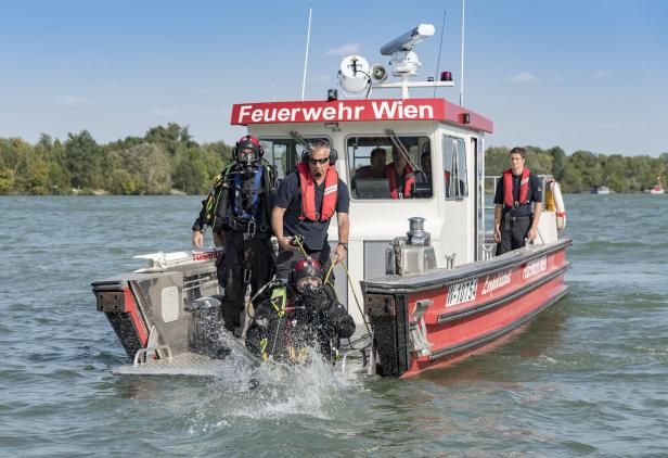 Feuerwehrtaucher: Extreme Einsätze unter Wasser