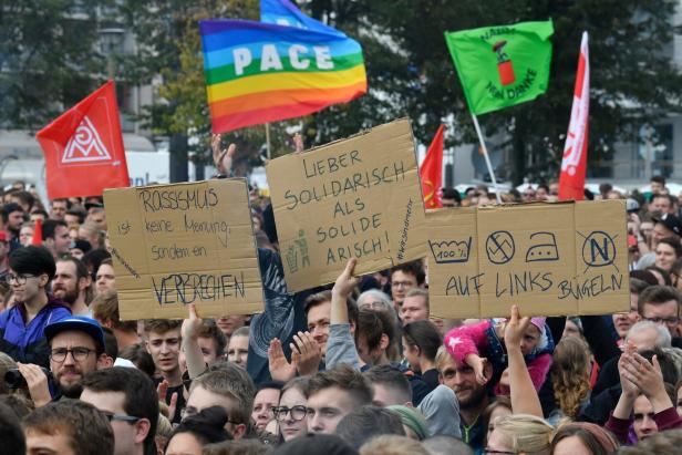 Zehntausende in Chemnitz: "Rechten nicht die Stadt überlassen"