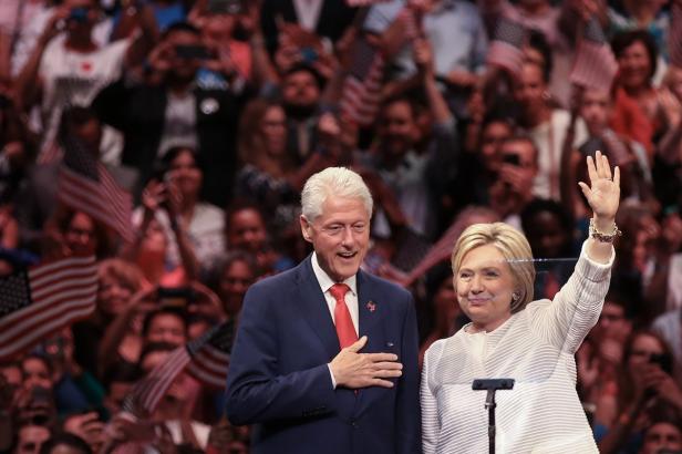 Enthüllungsbuch: Hillary Clinton eine Furie?