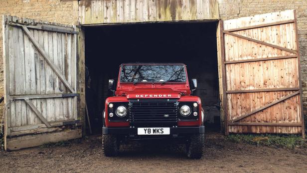 Land Rover Defender Works V8 im Fahrbericht