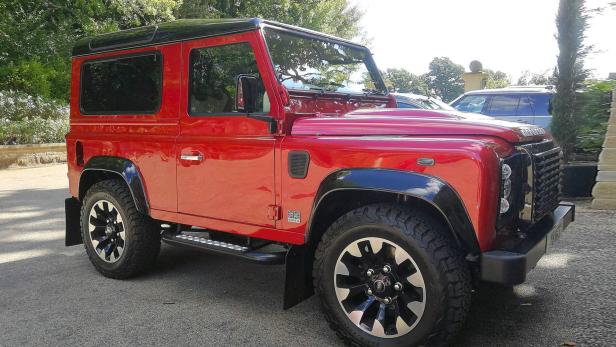 Land Rover Defender Works V8 im Fahrbericht