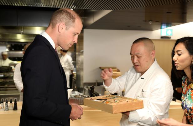 Sushi aus China? Prinz William bringt Nationalgerichte durcheinander