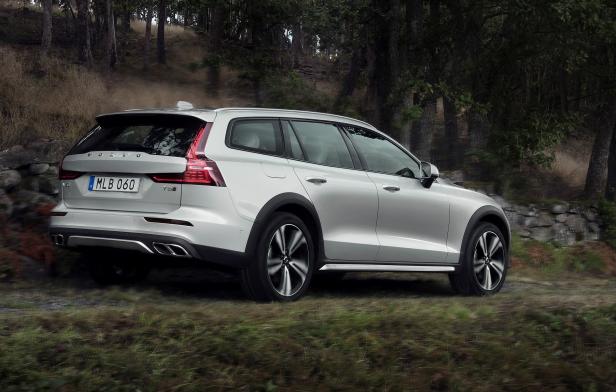 Volvo V60 wird wieder zum Cross Country