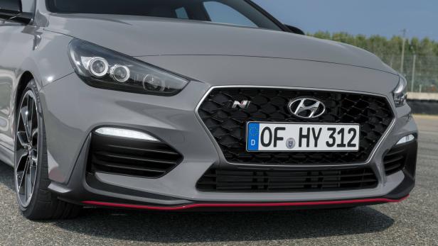 Premiere in Paris: Hyundai i30 Fastback N