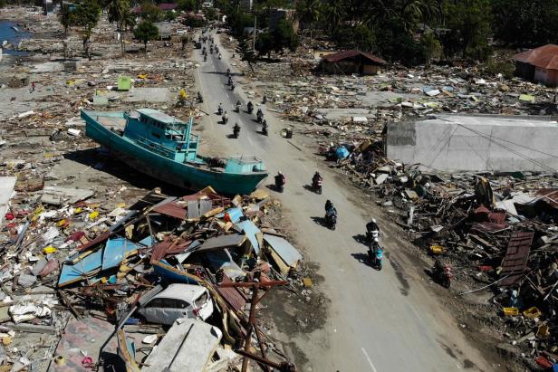 Indonesien bittet nach Tsunami um internationale Hilfe