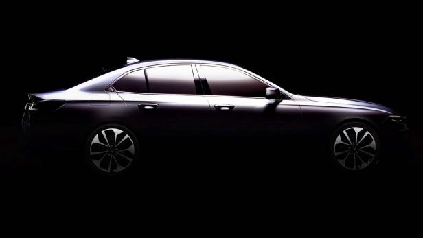 Vietnamesischer Hersteller VinFast zeigt Limousine und SUV