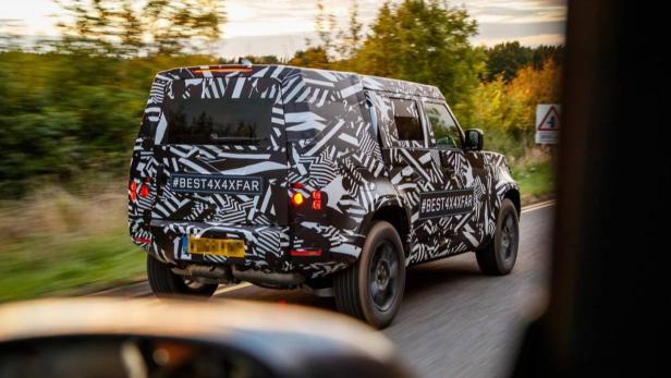 Kommender Land Rover Defender zeigt erstmals finale Karosserie