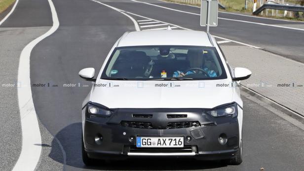 Erlkönigbilder: Opel Insignia Sports Tourer (2019)