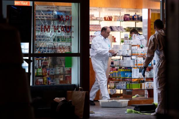 GERMANY-HOSTAGE-TAKING Nach Geiselnahme in Köln: Polizei durchsuchte Wohnung